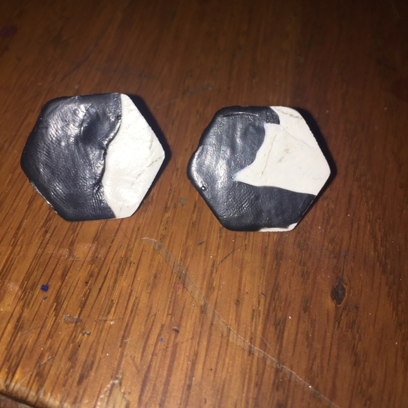 Black & White Hexagon Studs - Picture 3 of 3